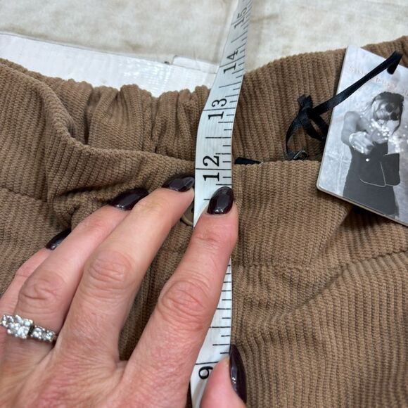 Brand new with Tags Sincerely Jules Lightweight Corduroy Pants Tan Size Large - Picture 9 of 14